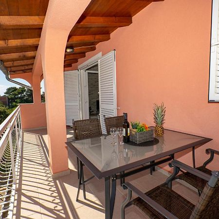 Seaview & Balcony Apartment Petra جادريغا المظهر الخارجي الصورة
