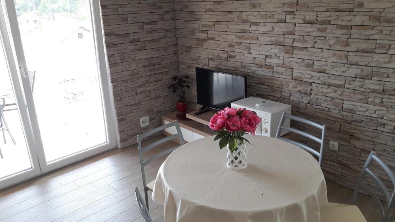 Seaview & Balcony Apartment Petra جادريغا المظهر الخارجي الصورة