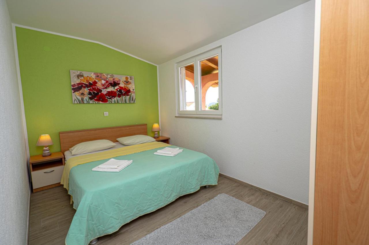 Seaview & Balcony Apartment Petra جادريغا المظهر الخارجي الصورة