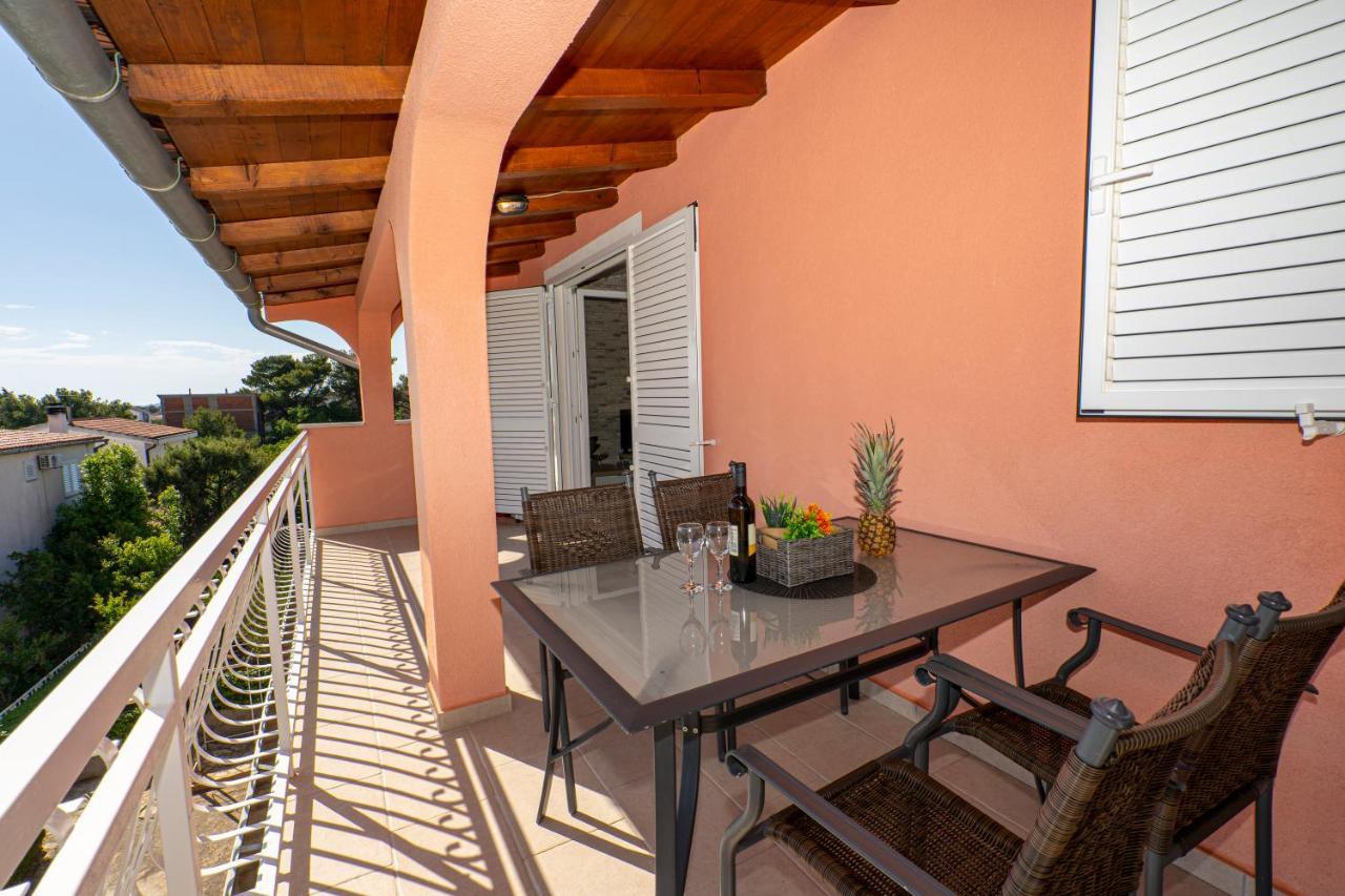 Seaview & Balcony Apartment Petra جادريغا المظهر الخارجي الصورة