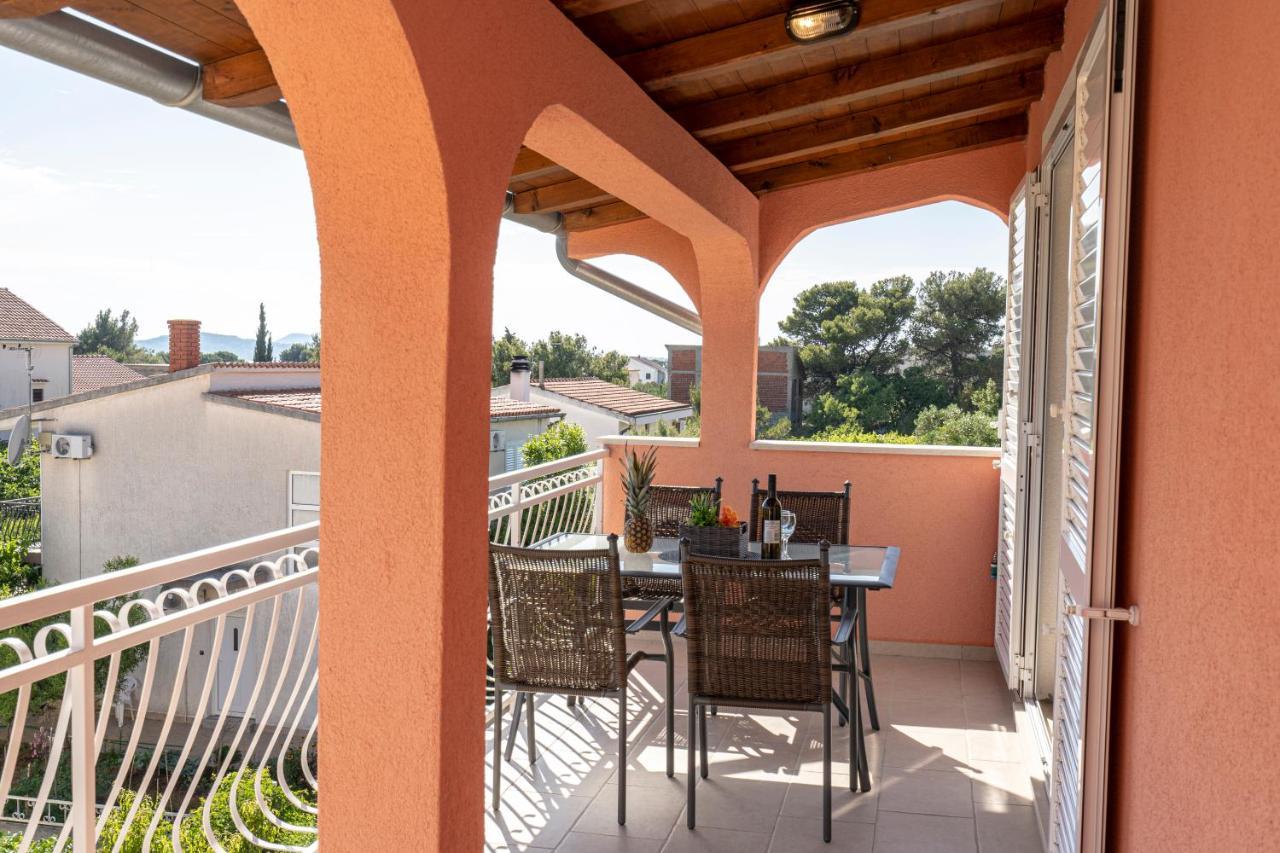 Seaview & Balcony Apartment Petra جادريغا المظهر الخارجي الصورة